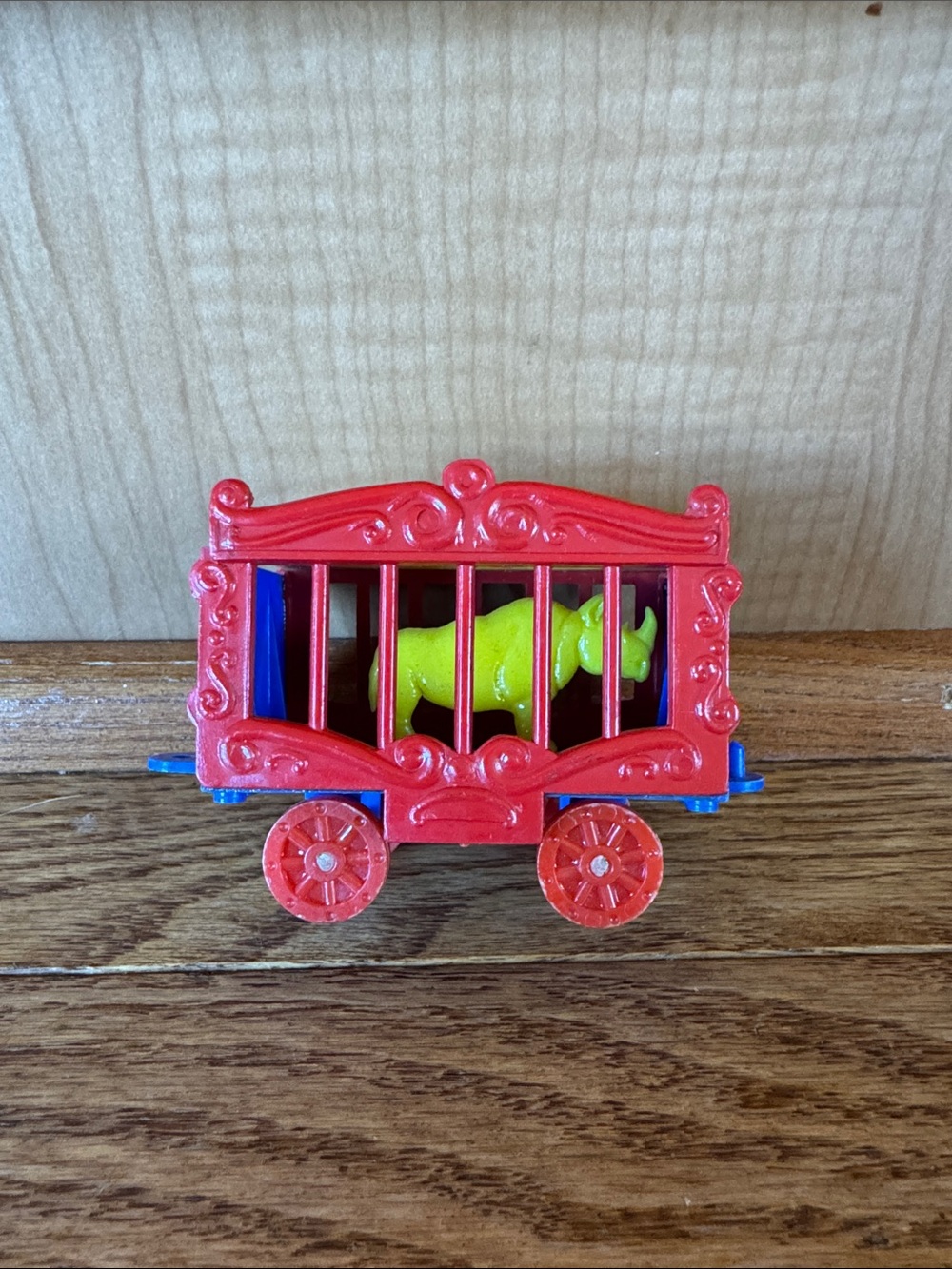 Vintage American Flyer Circus Animal Car w/ Rhino – S Gauge Train Accessory